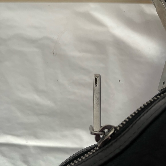 Authentic Gucci GG Canvas Shoulder Bag - Picture 6 of 12